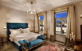 Athenian Vintage Apartments
